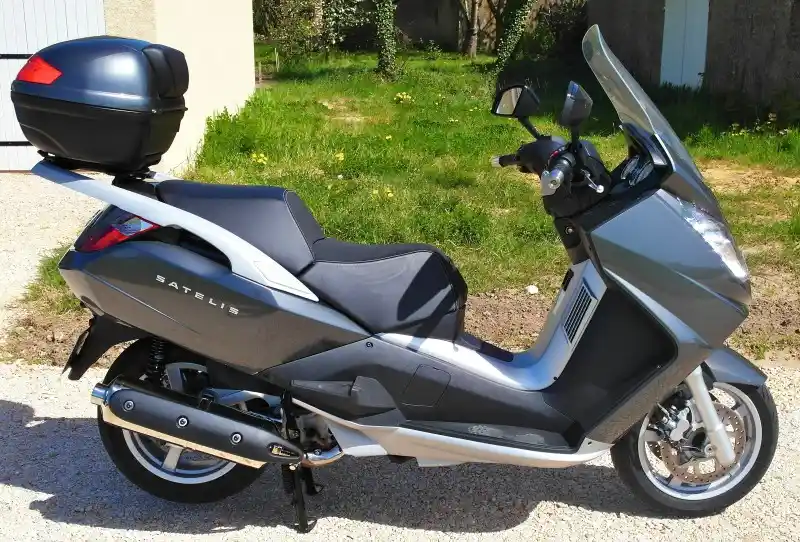 Peugeot Satelis 500 2010