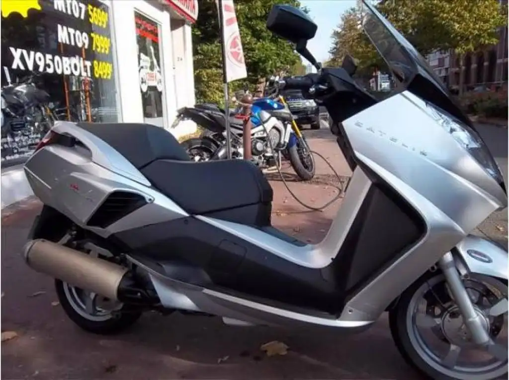 Peugeot Satelis Compressor 2007