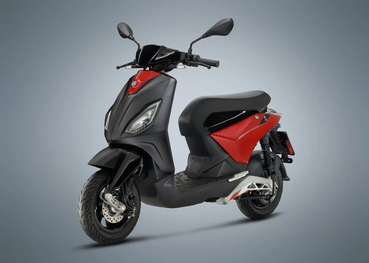 Piaggio 1 Plus 2023