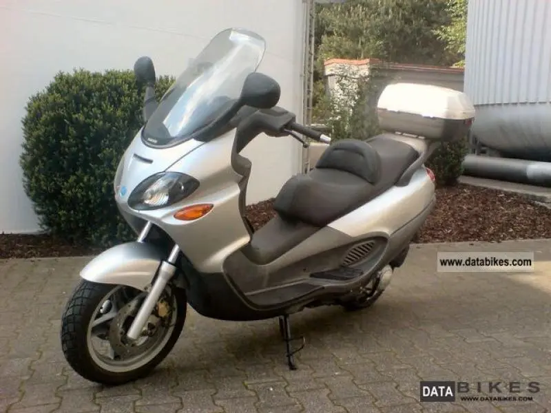 Piaggio X9 500 2001