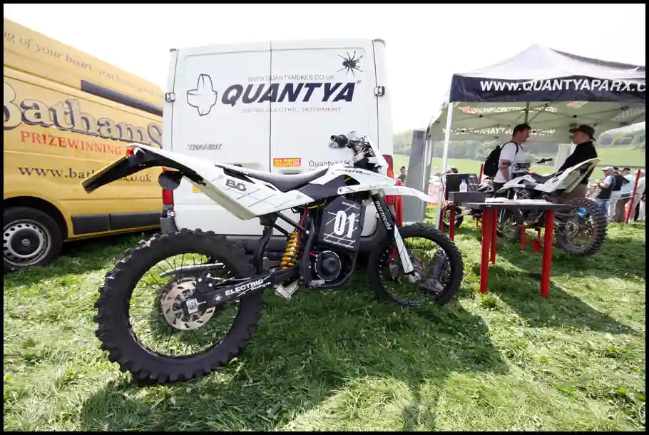 Quantya Evo1 Track 2011