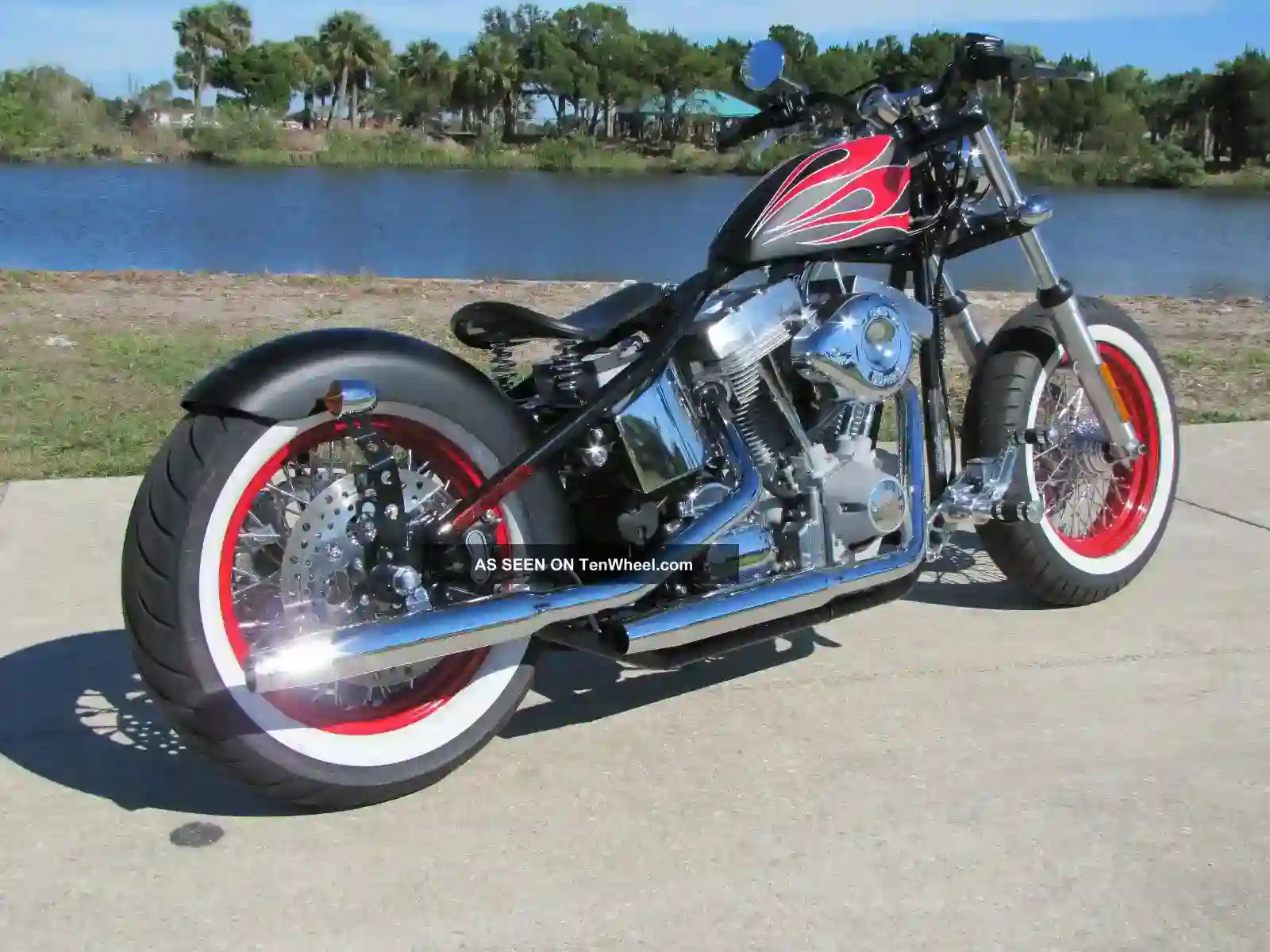 Sucker Punch Sallys 66 Bobber 2012