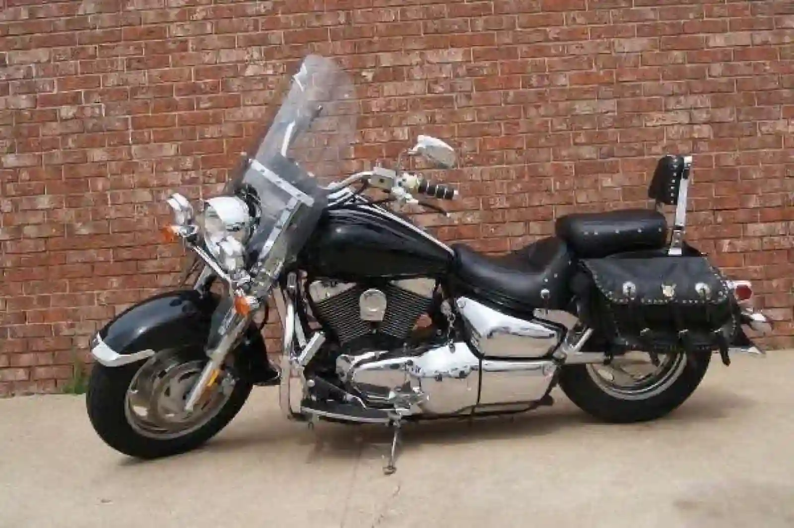 Suzuki Boulevard C90 Black 2005