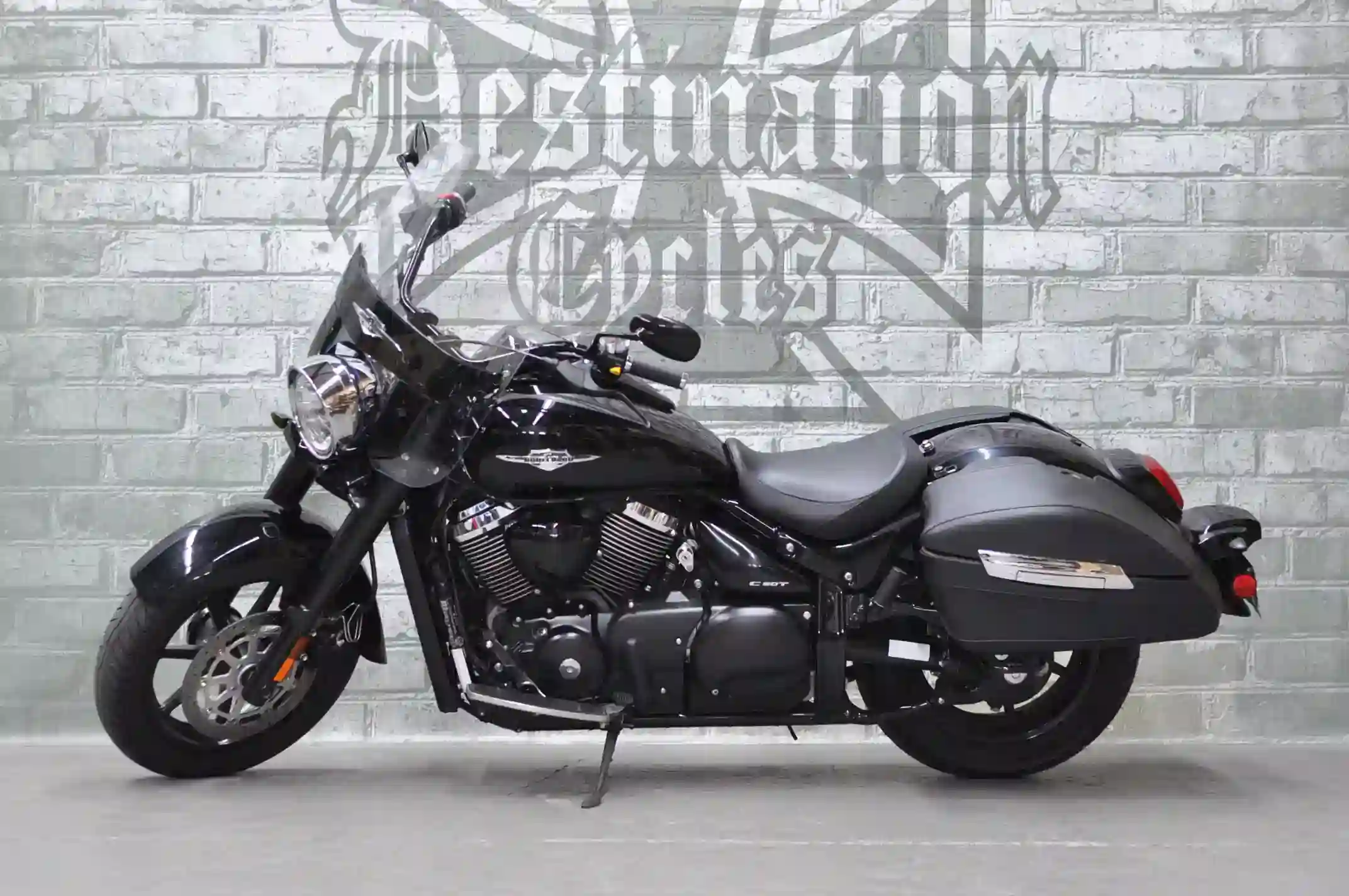 Suzuki Boulevard C90T 2022