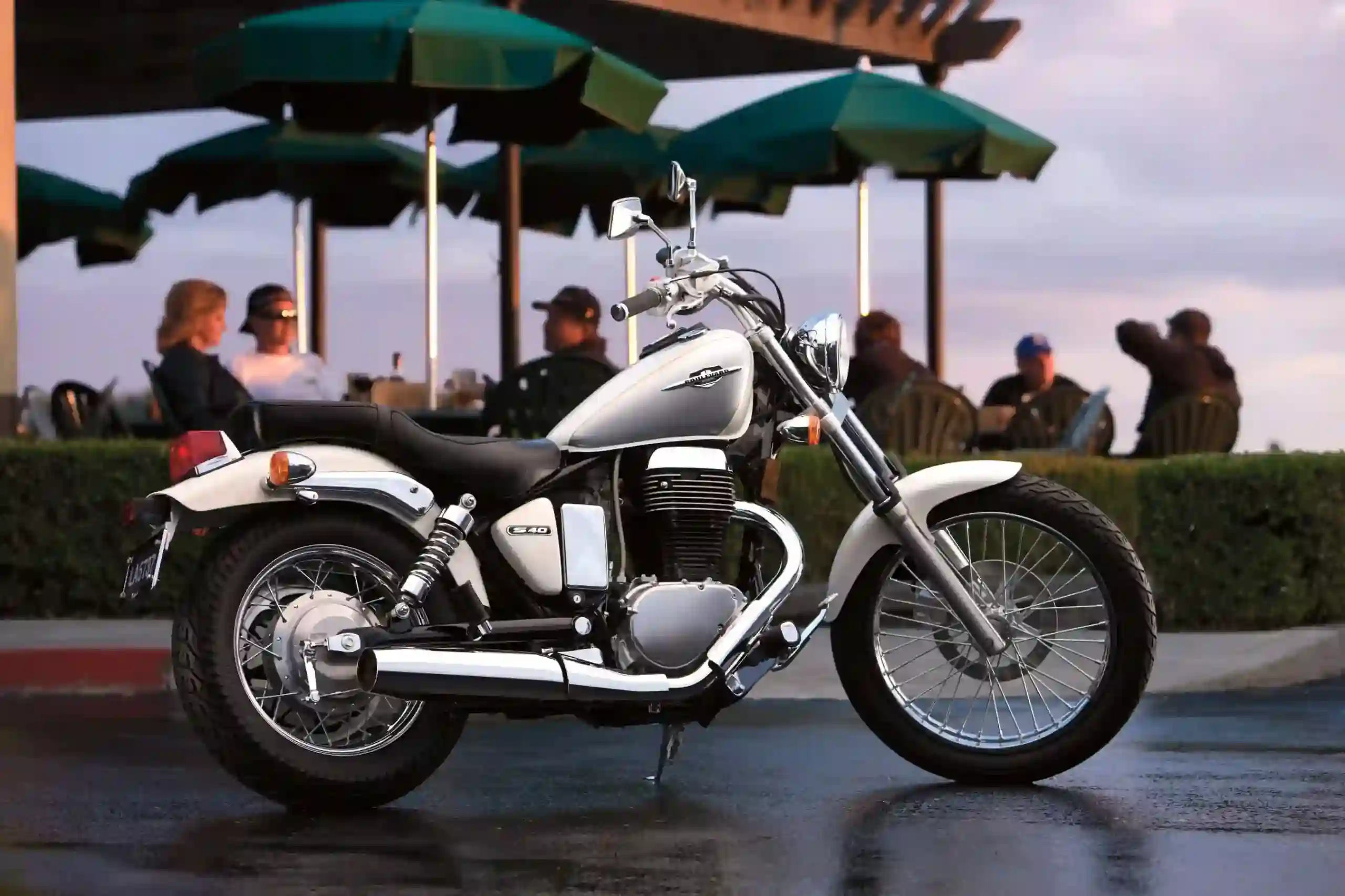 Suzuki Boulevard S40 2010