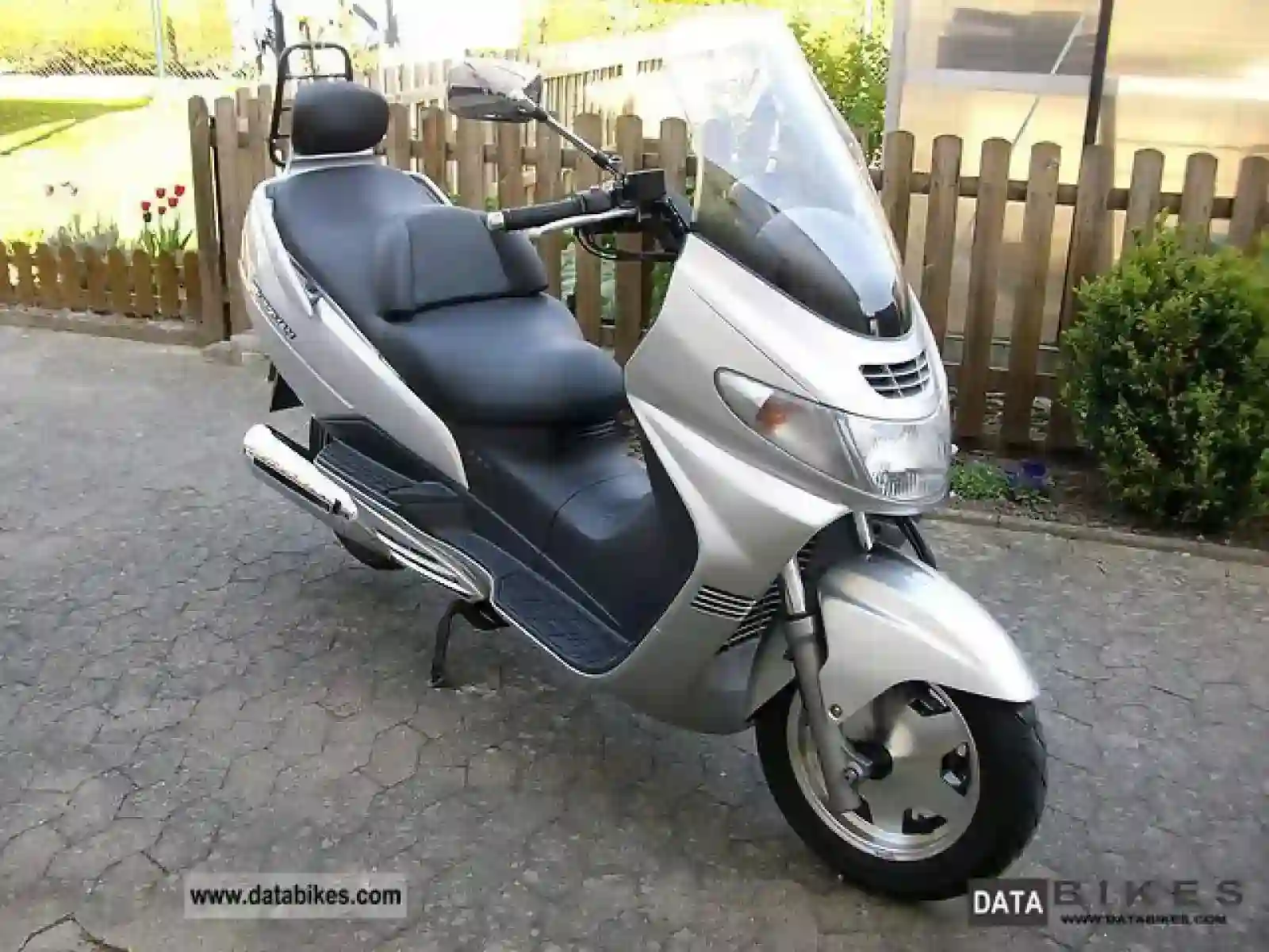 Suzuki Burgman 400 2000