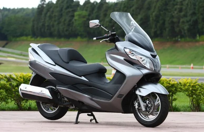 Suzuki Burgman 400 2009