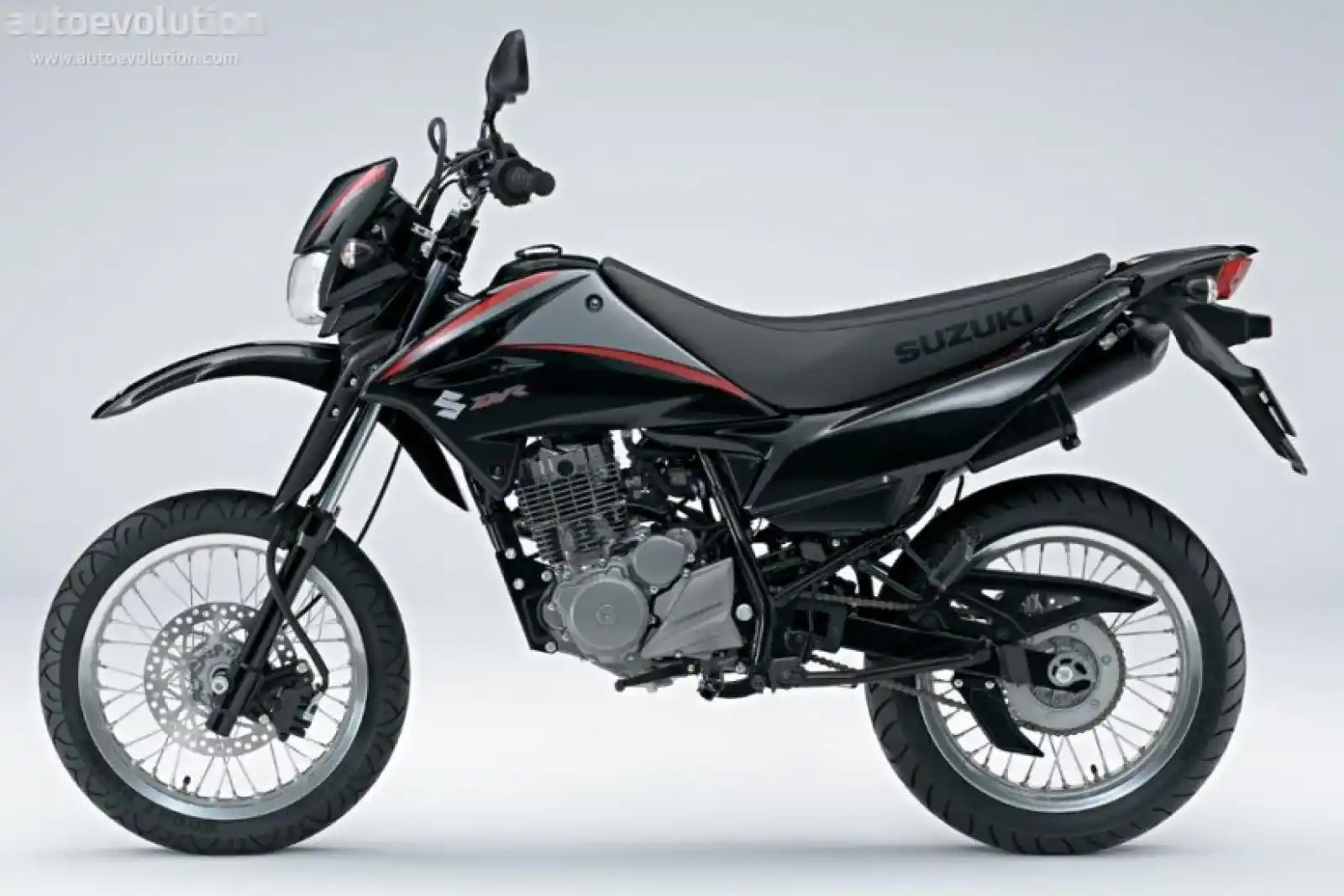 Suzuki DR125SM 2013