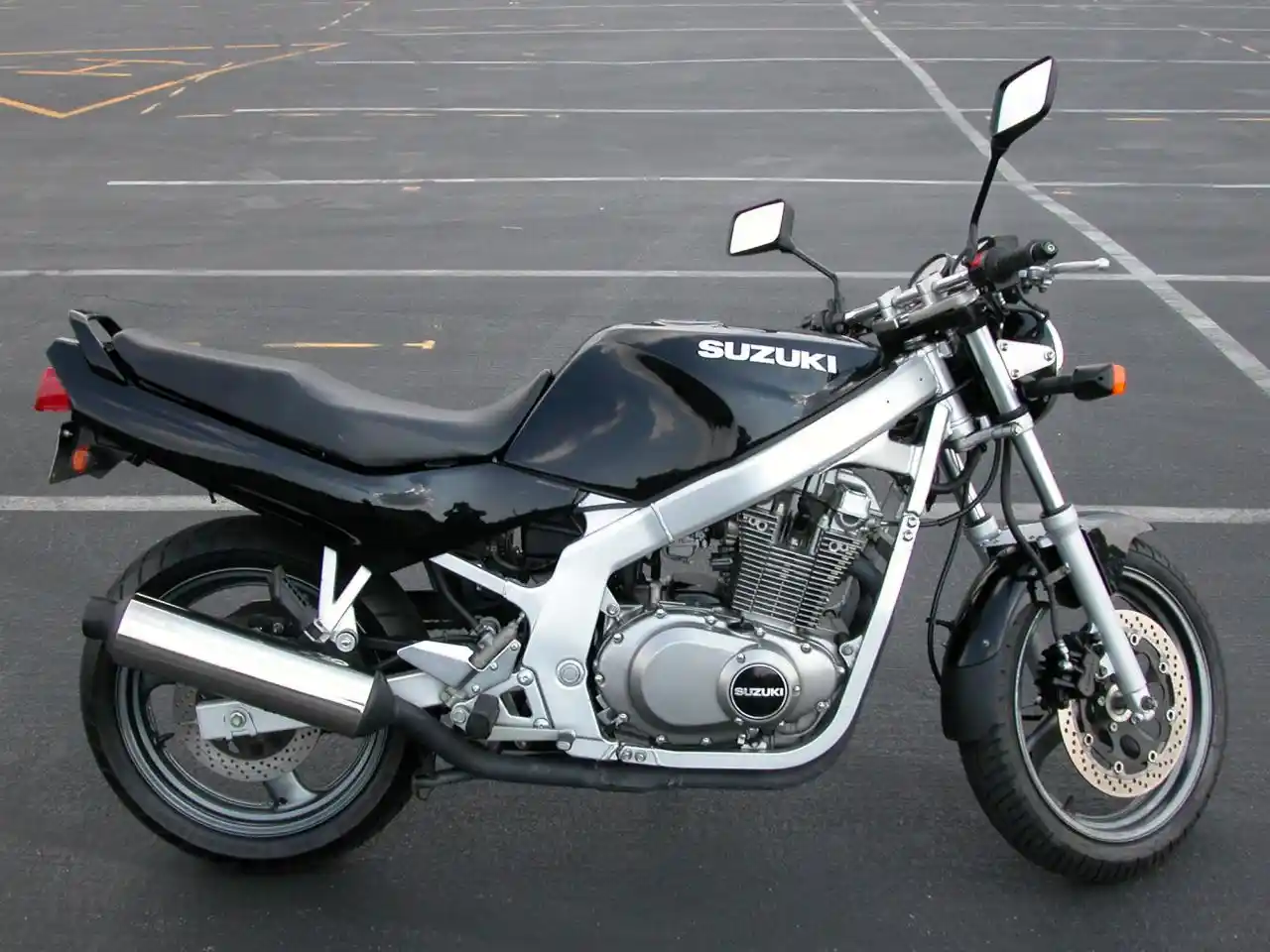 Suzuki GS 500 2002
