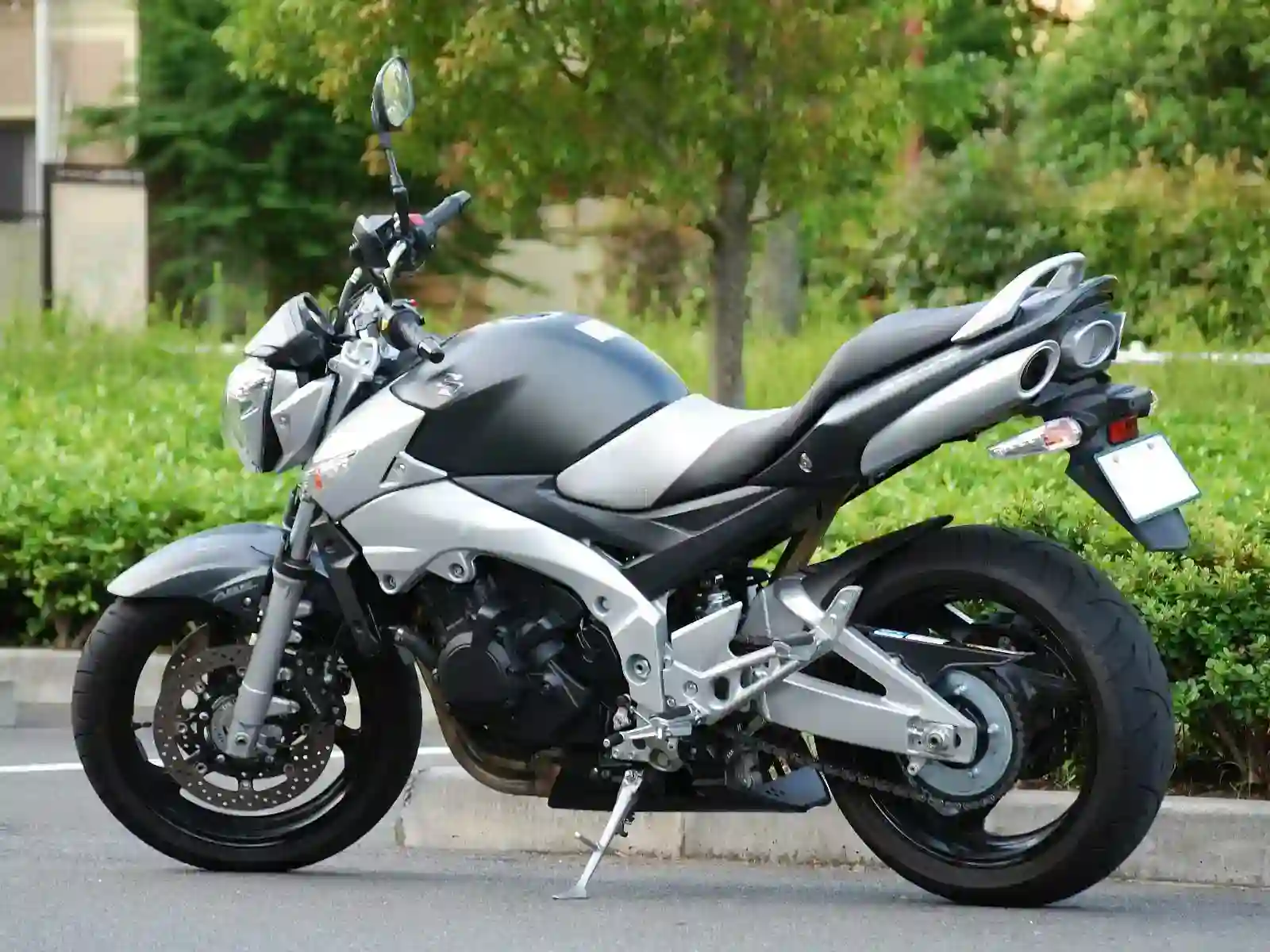 Suzuki GSR 400 ABS 2014