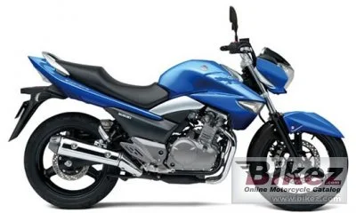 Suzuki GSR250 2016