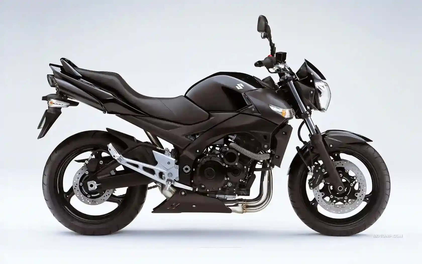 Suzuki GSR600 2009