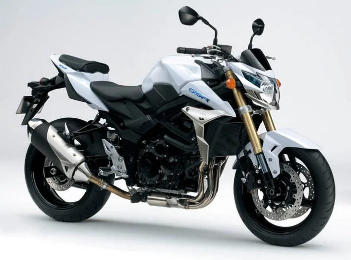 Suzuki GSR750Z 2016