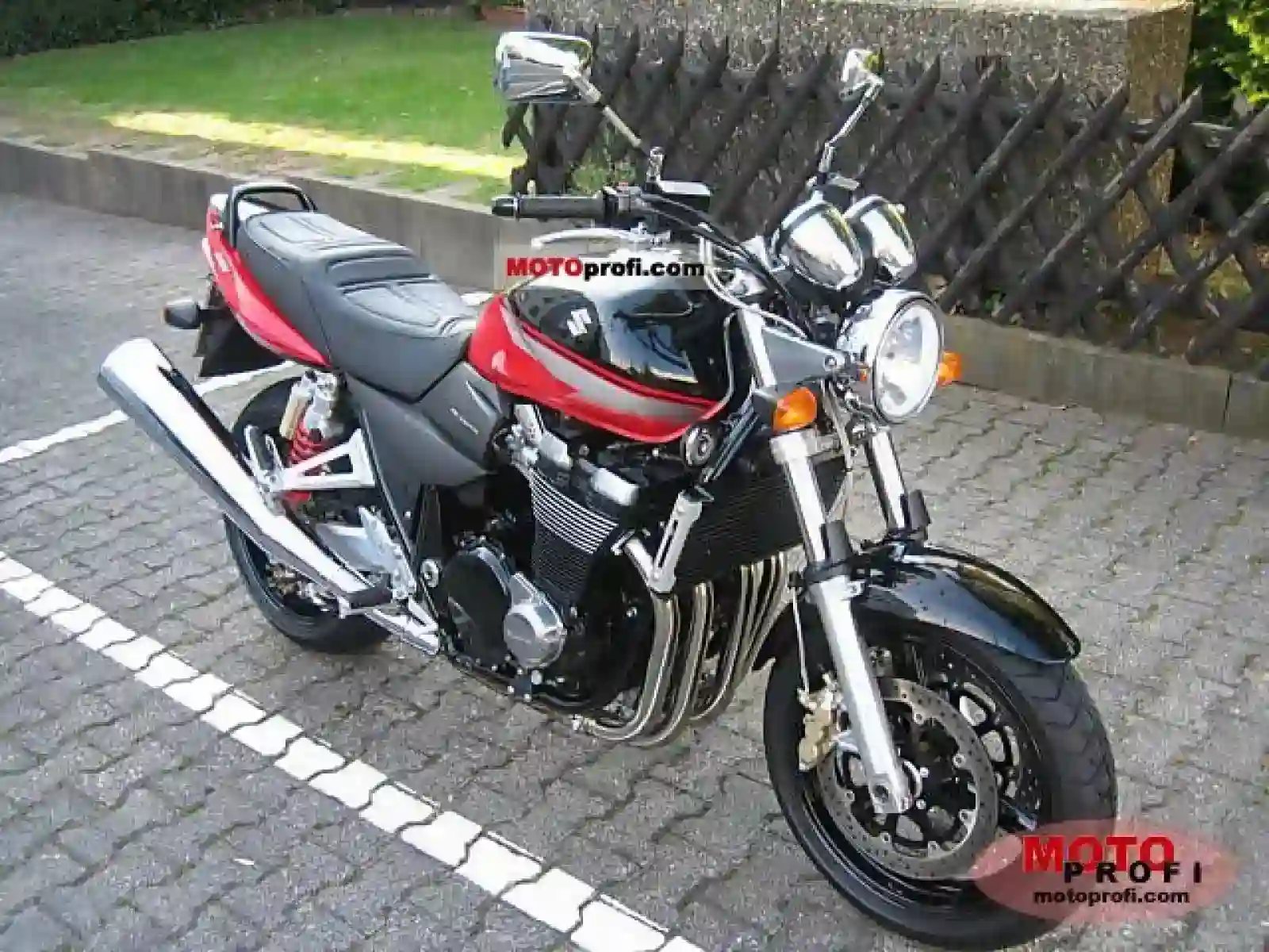 Suzuki GSX 1400 2005