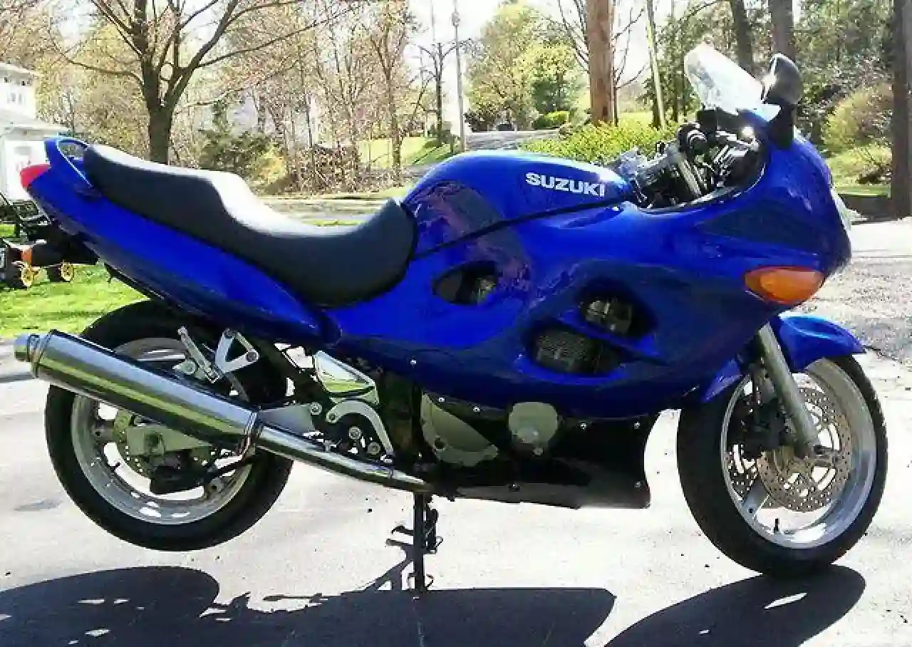 Suzuki GSX 600 F Katana 2001