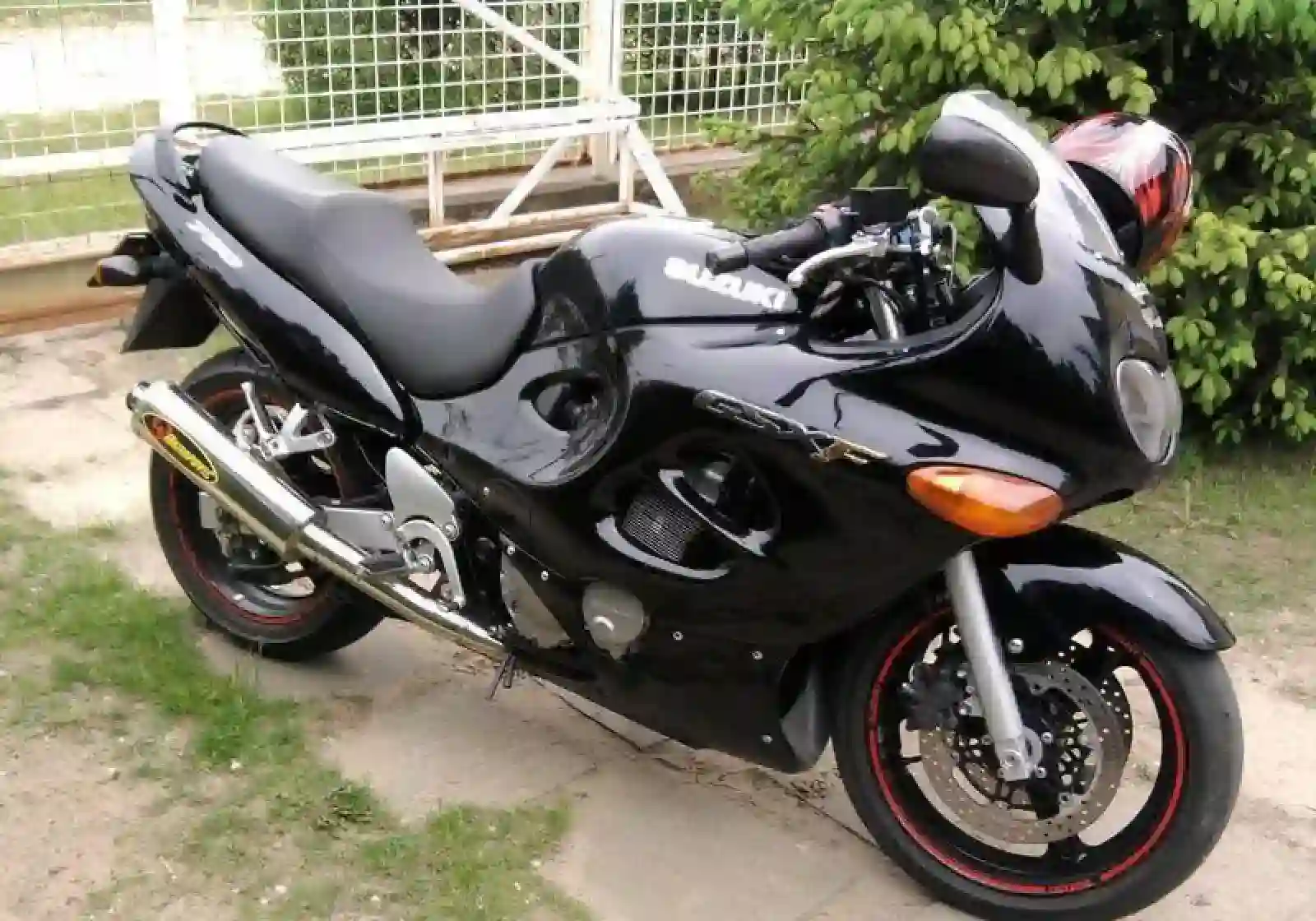 Suzuki GSX 750 F Katana 2003