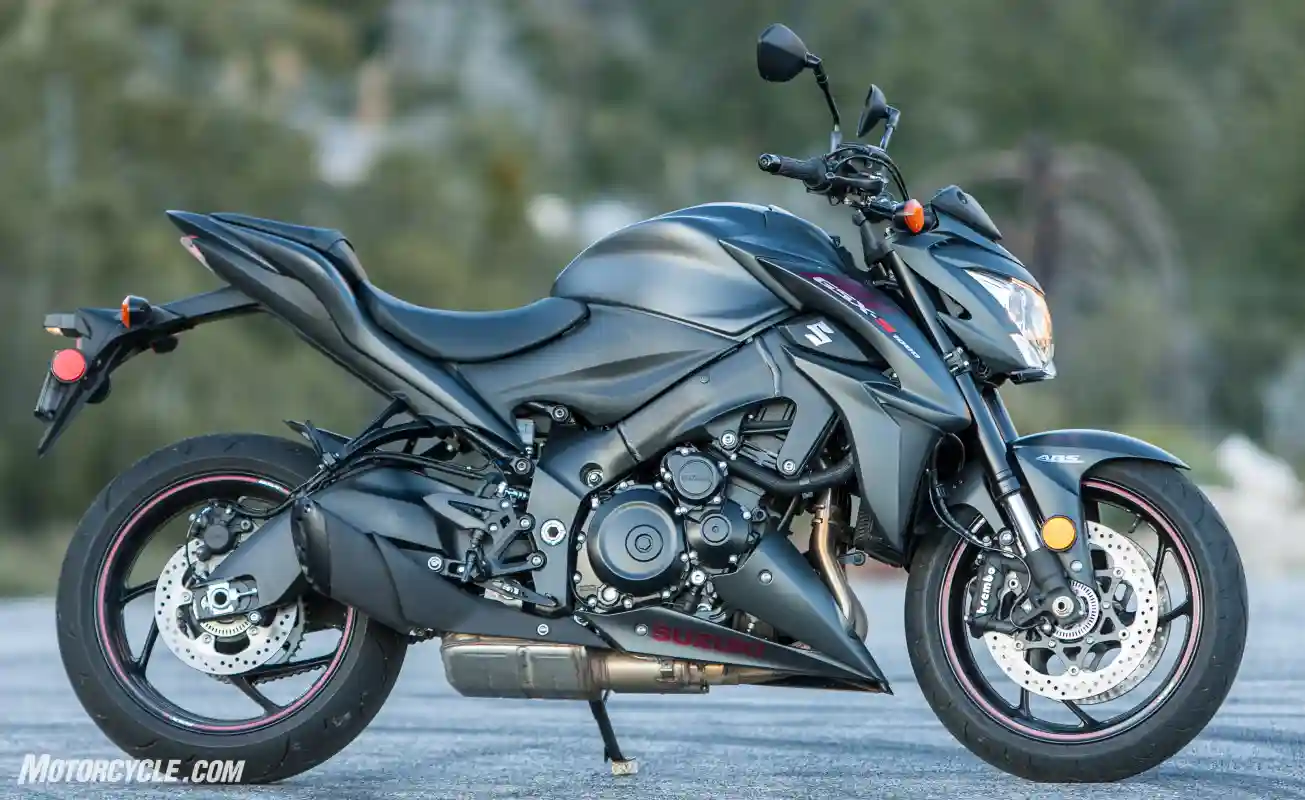 Suzuki GSX S1000Z 2022