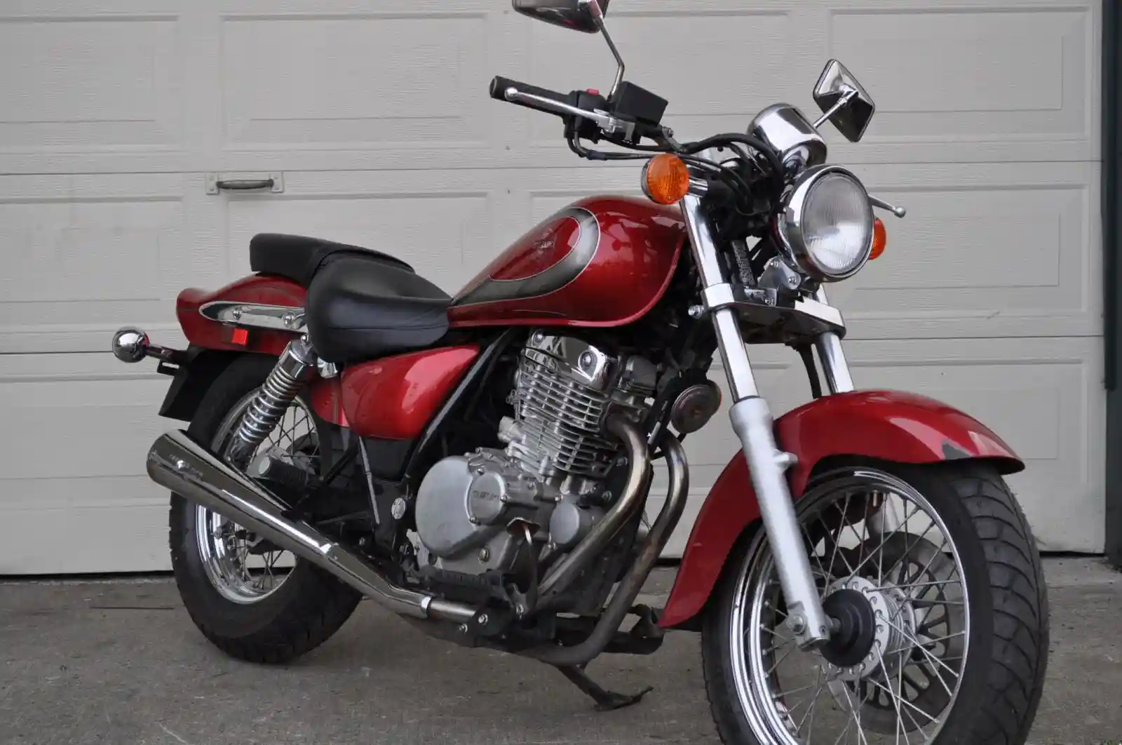 Suzuki GZ 250 Marauder 2001