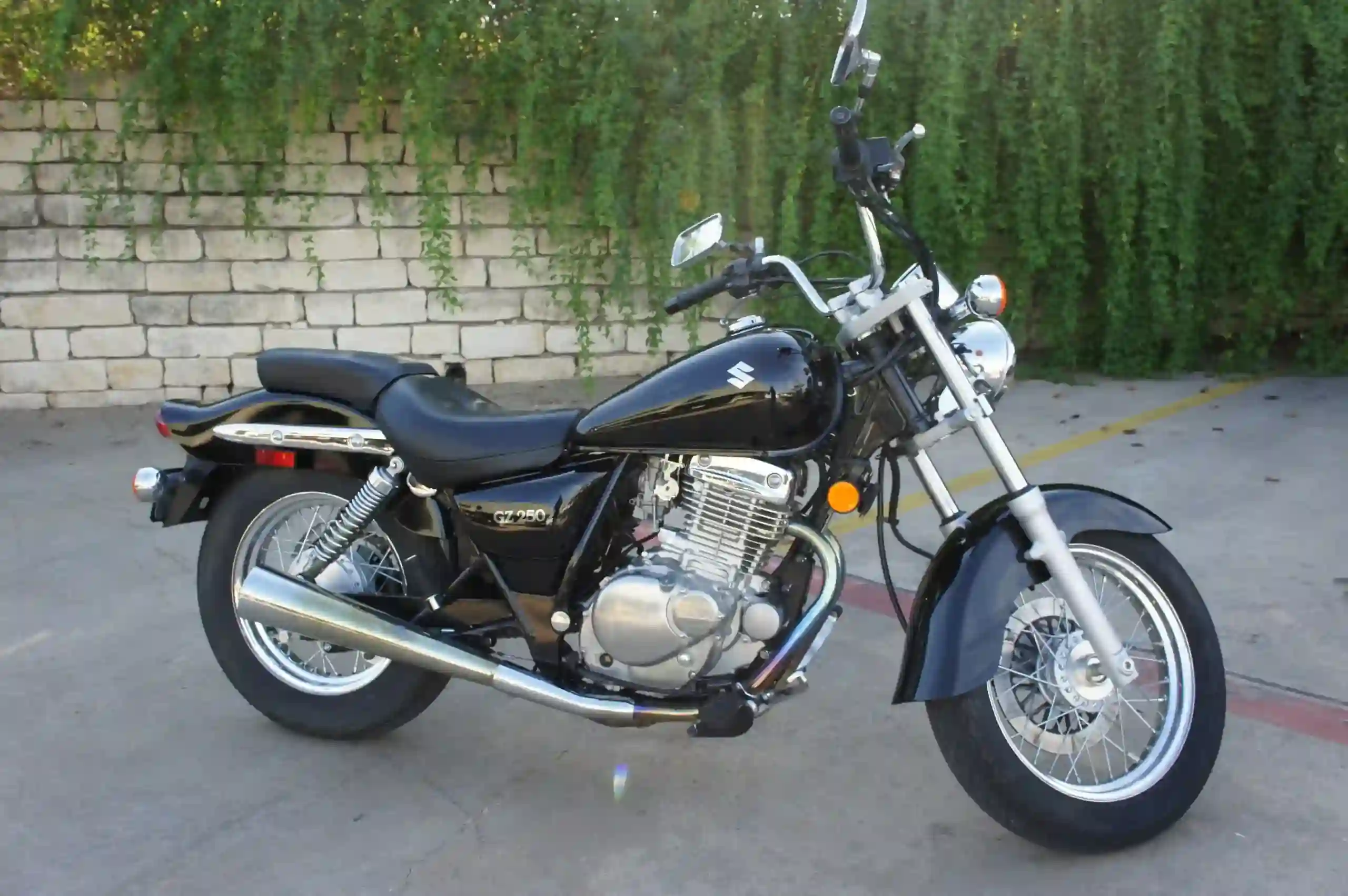 Suzuki GZ250 2009