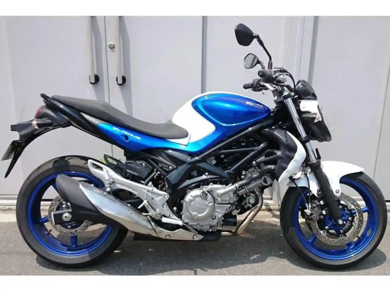 Suzuki Gladius 400 ABS 2014