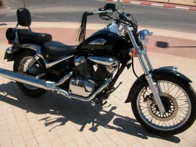 Suzuki Intruder LC 250 2005