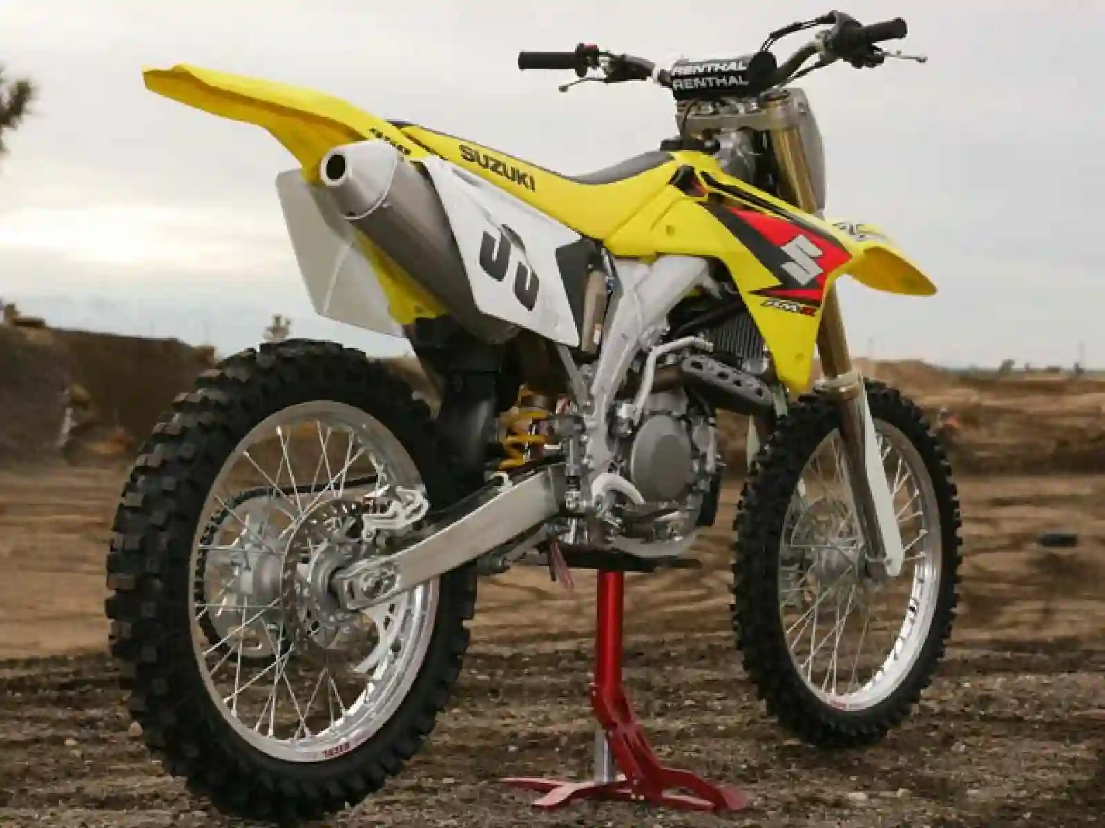 Suzuki RM Z 450 2005