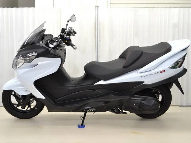 Suzuki Skywave 250 Type M 2015