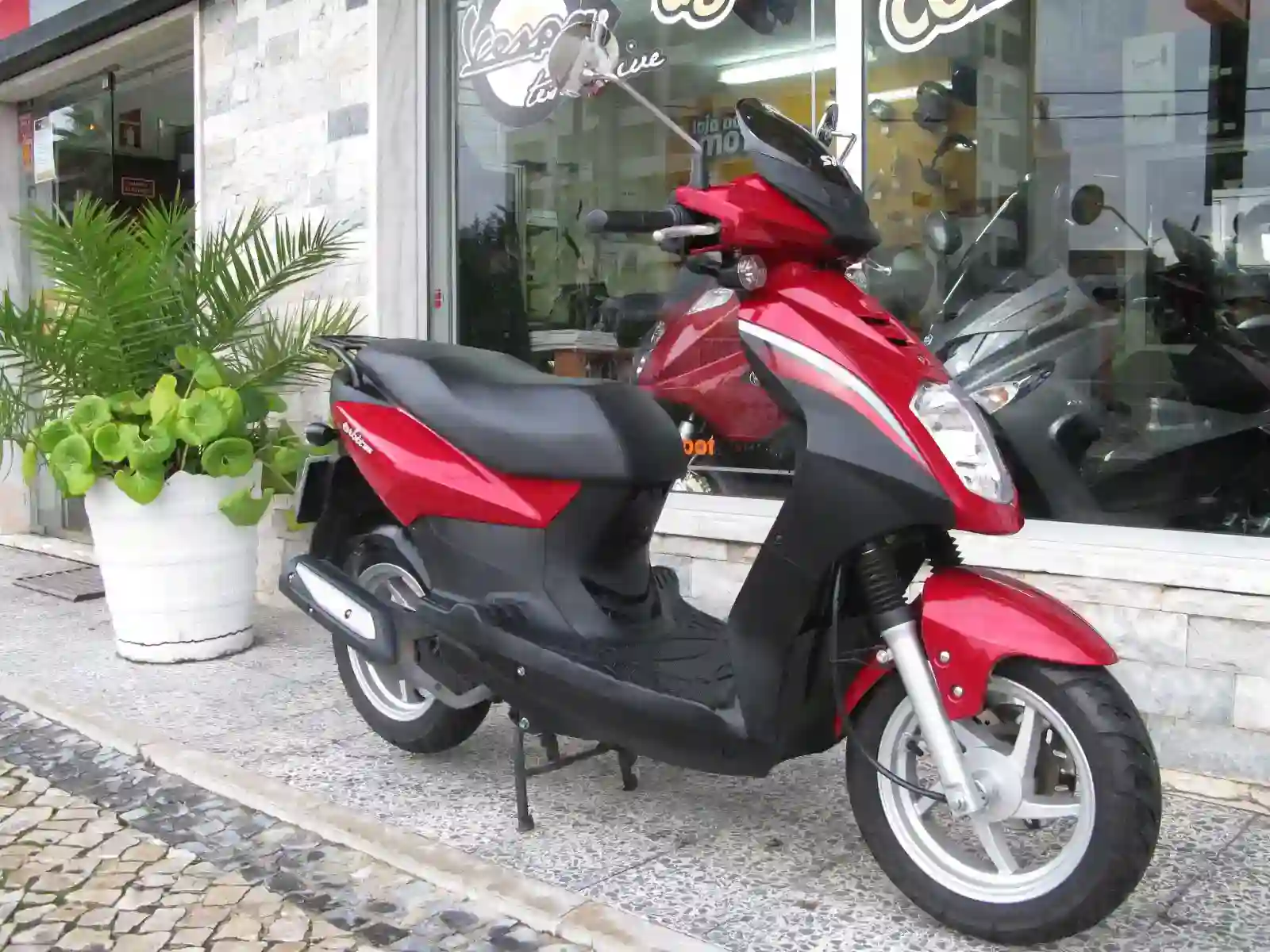 Sym Orbit 125 2010