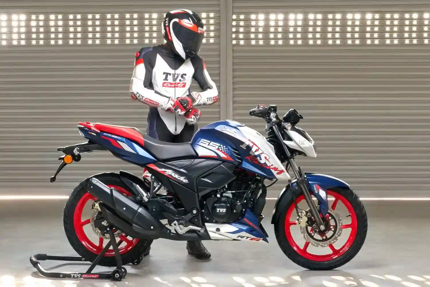TVS Apache RTR 165RP 2022