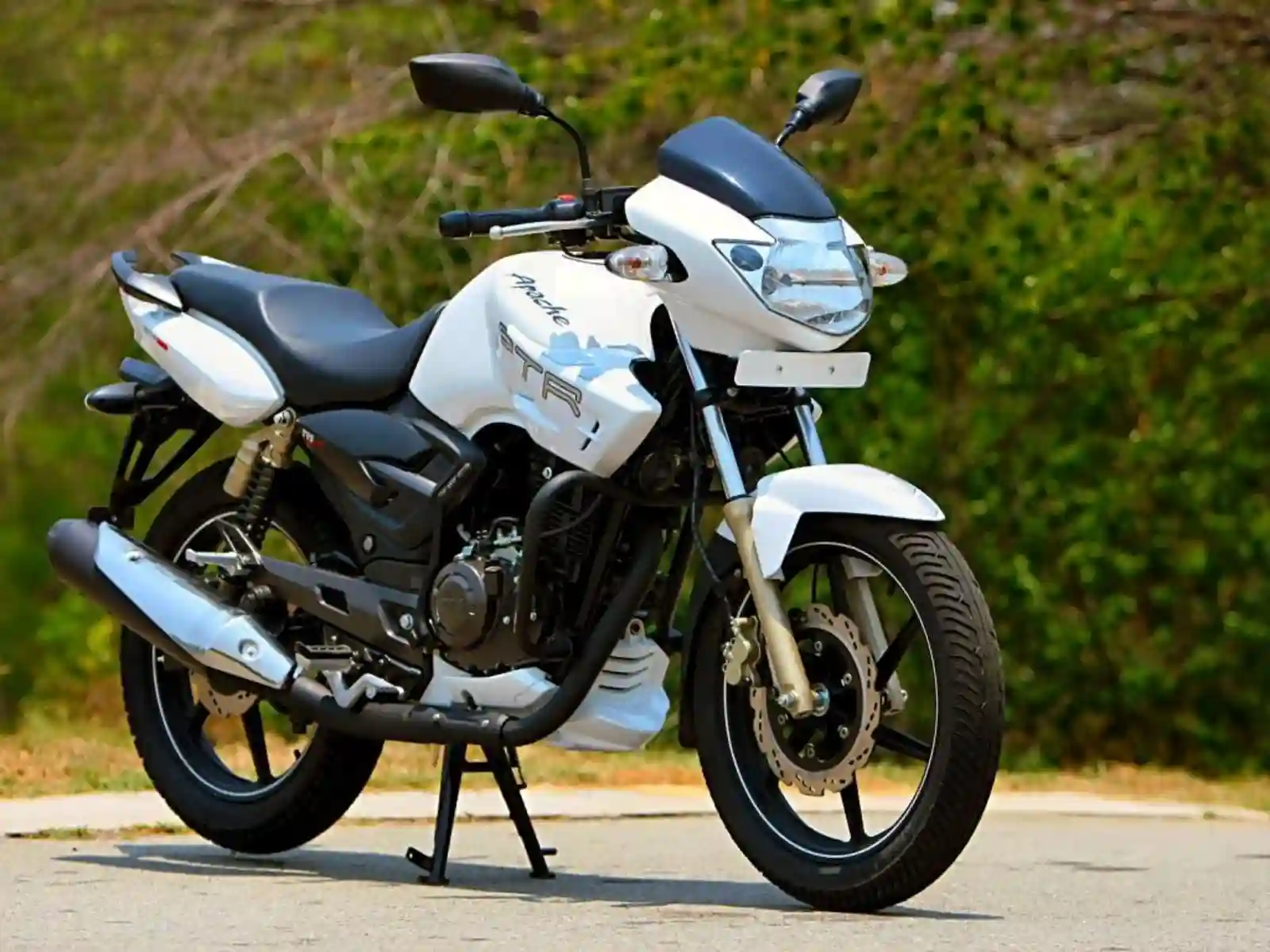 TVS Apache RTR 180 ABS 2012