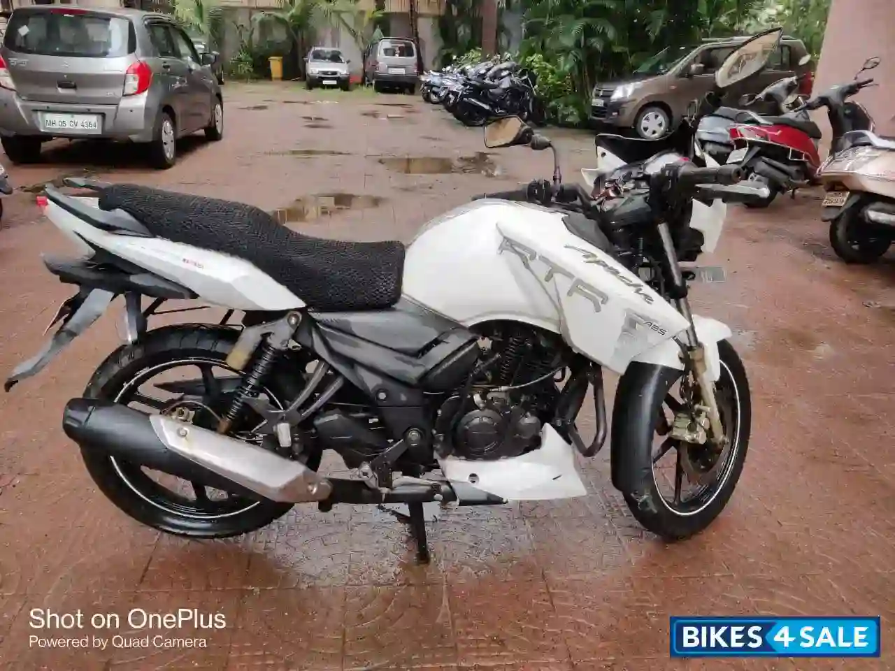 TVS Apache RTR 180 ABS 2016