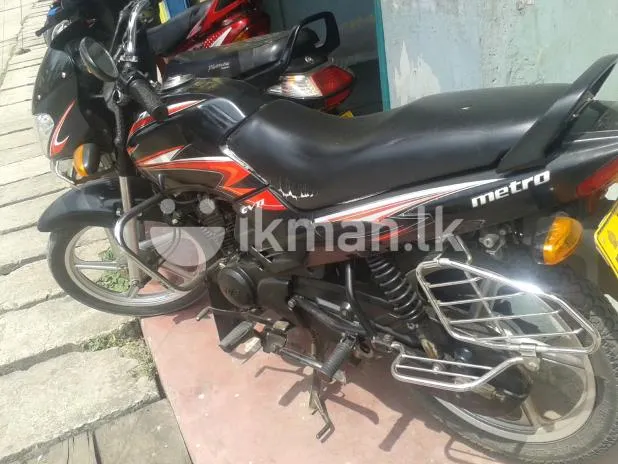TVS Metro 100 2011