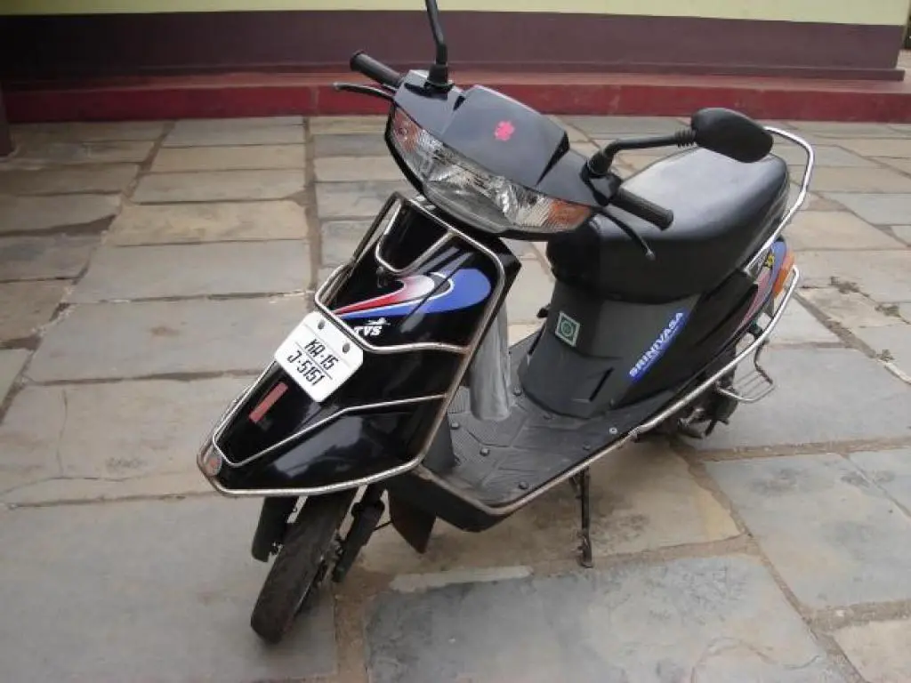 TVS Scooty 2008