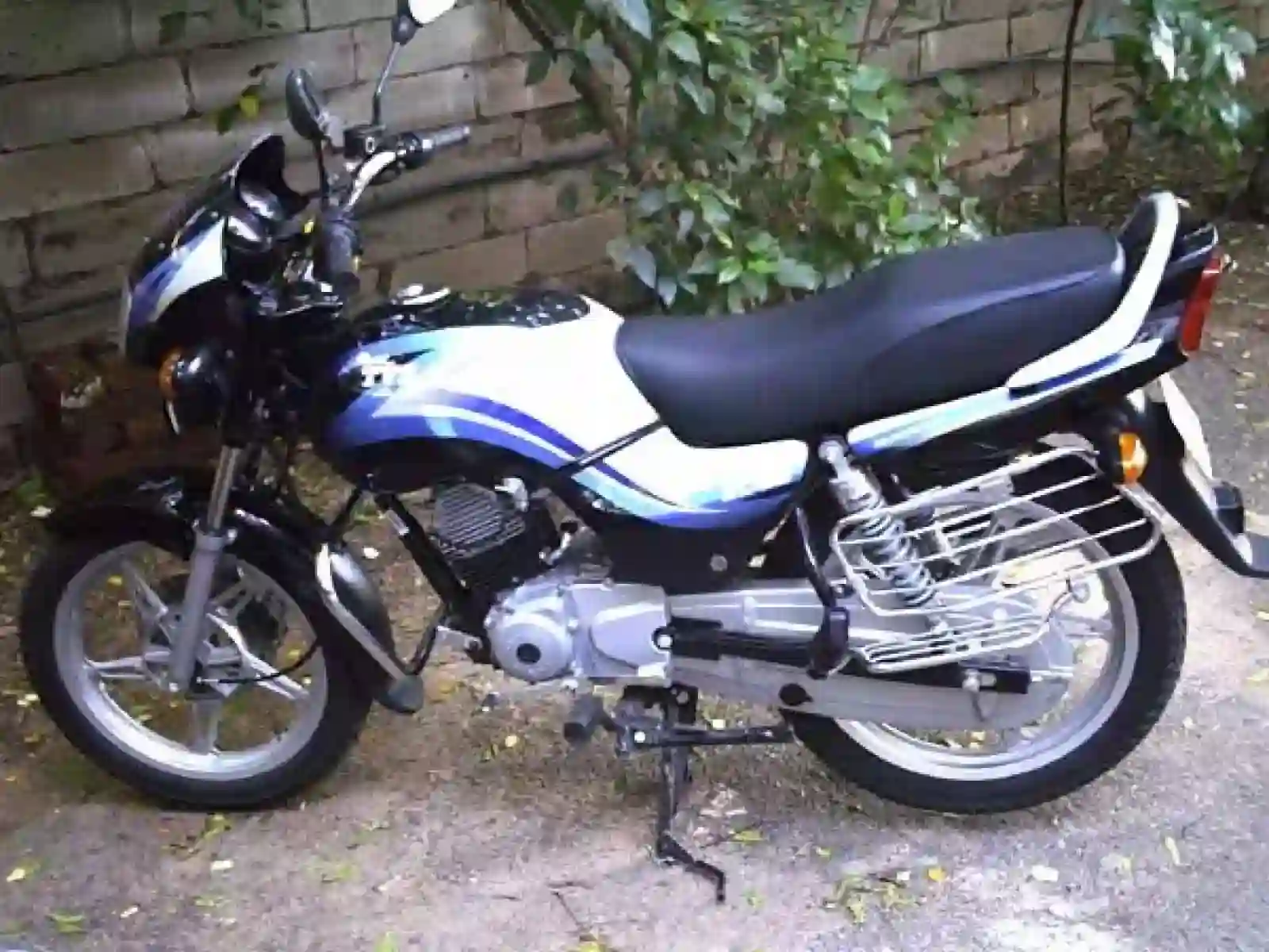 TVS Victor GX 125 2009