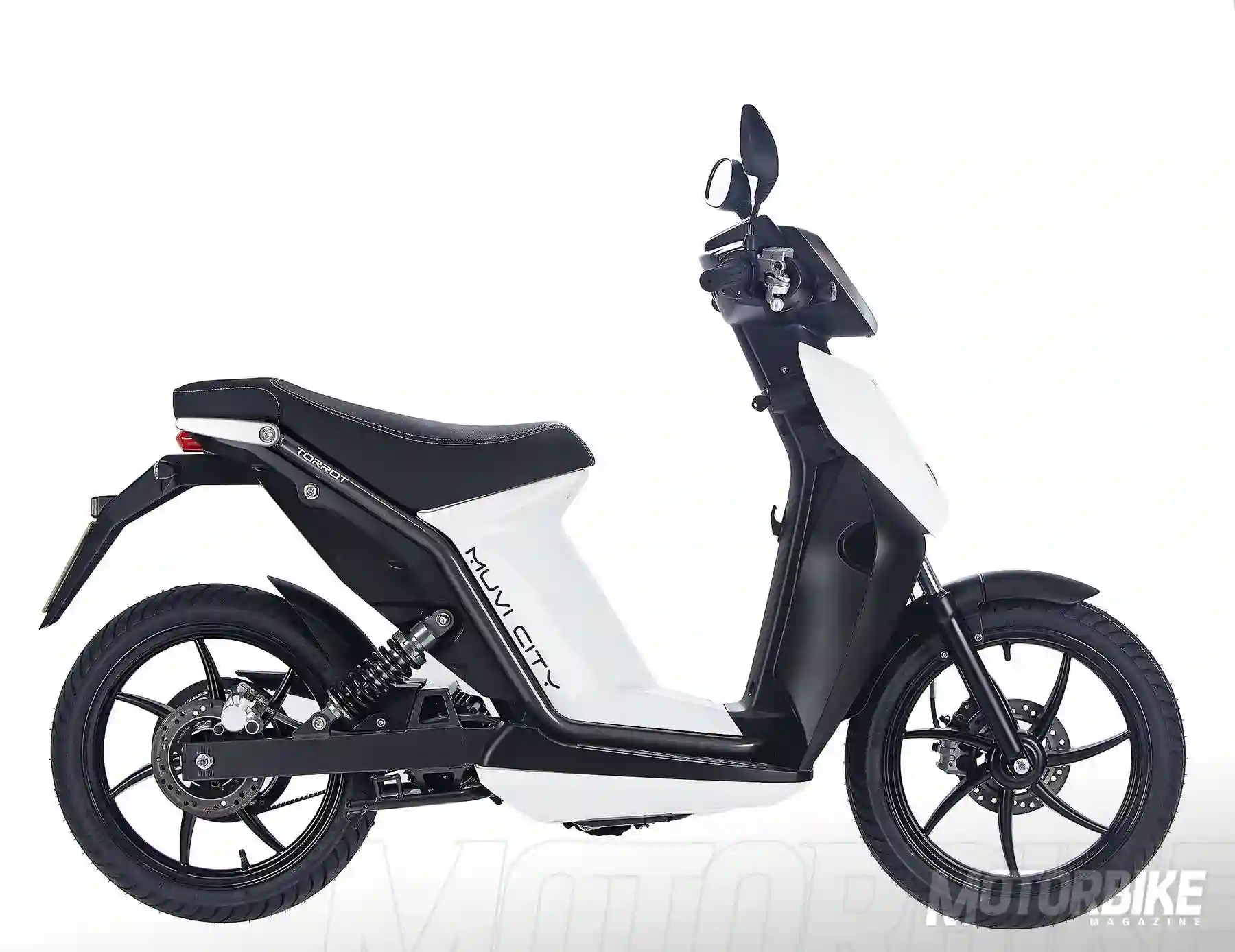Torrot Muvi 2016