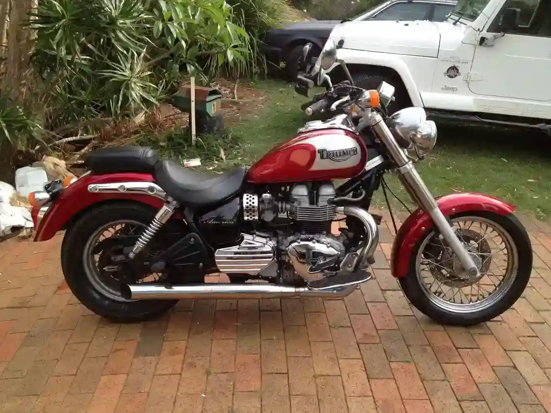 Triumph America 2003
