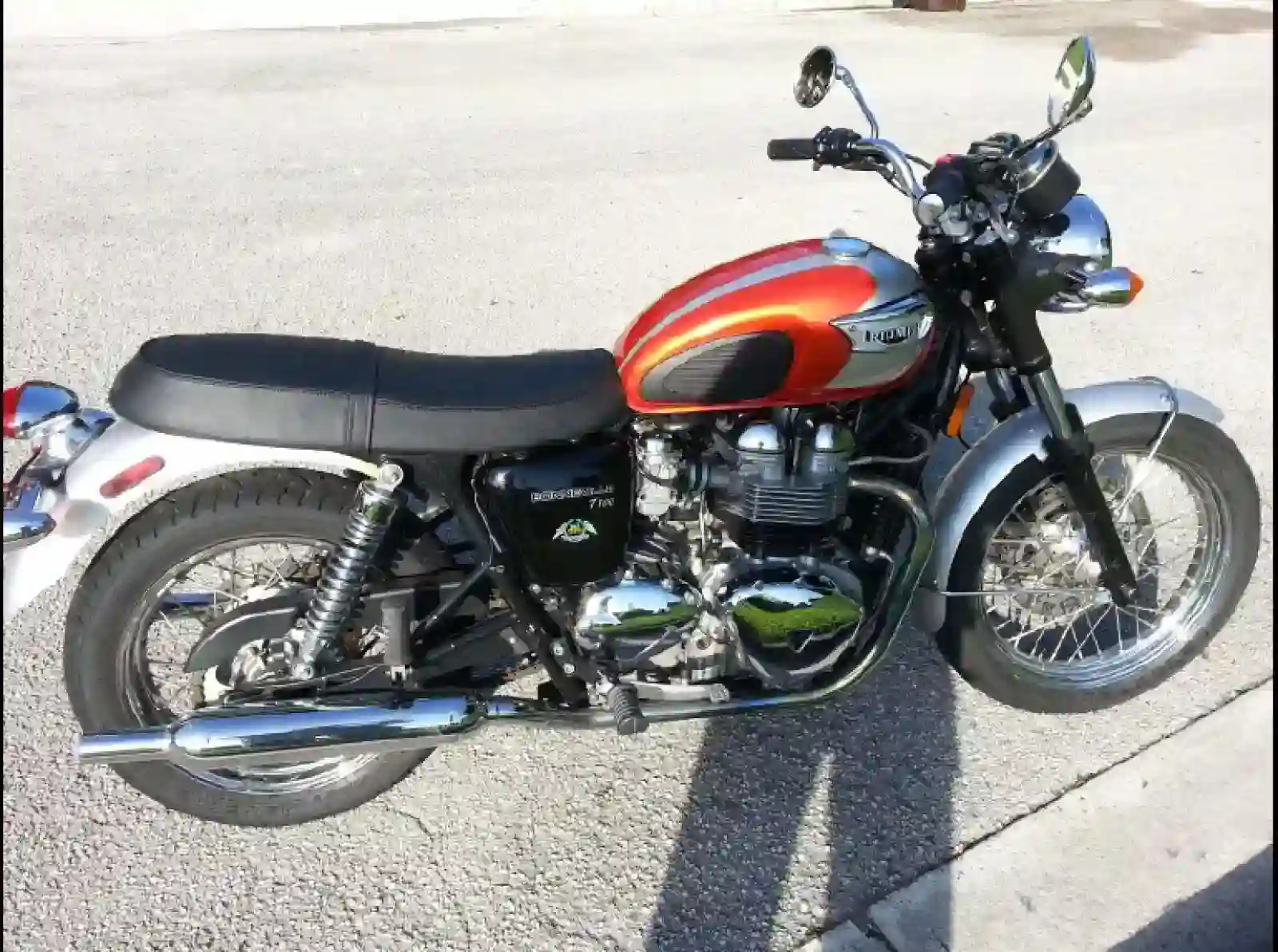 Triumph Bonneville 2002