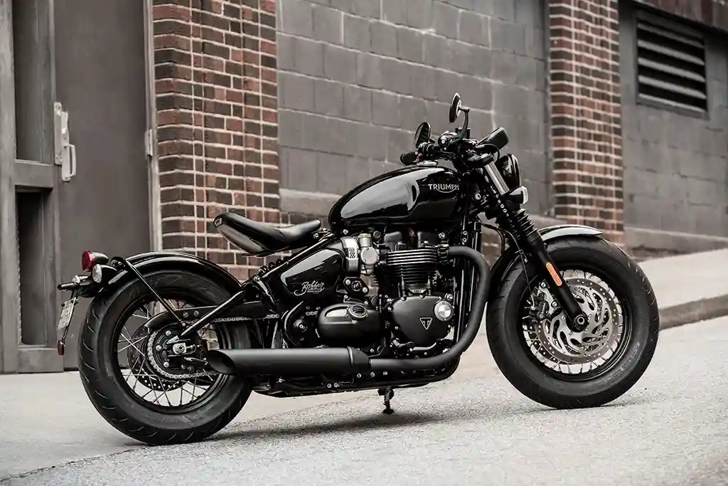 Home 2 Triumph Bonneville Bobber 2020