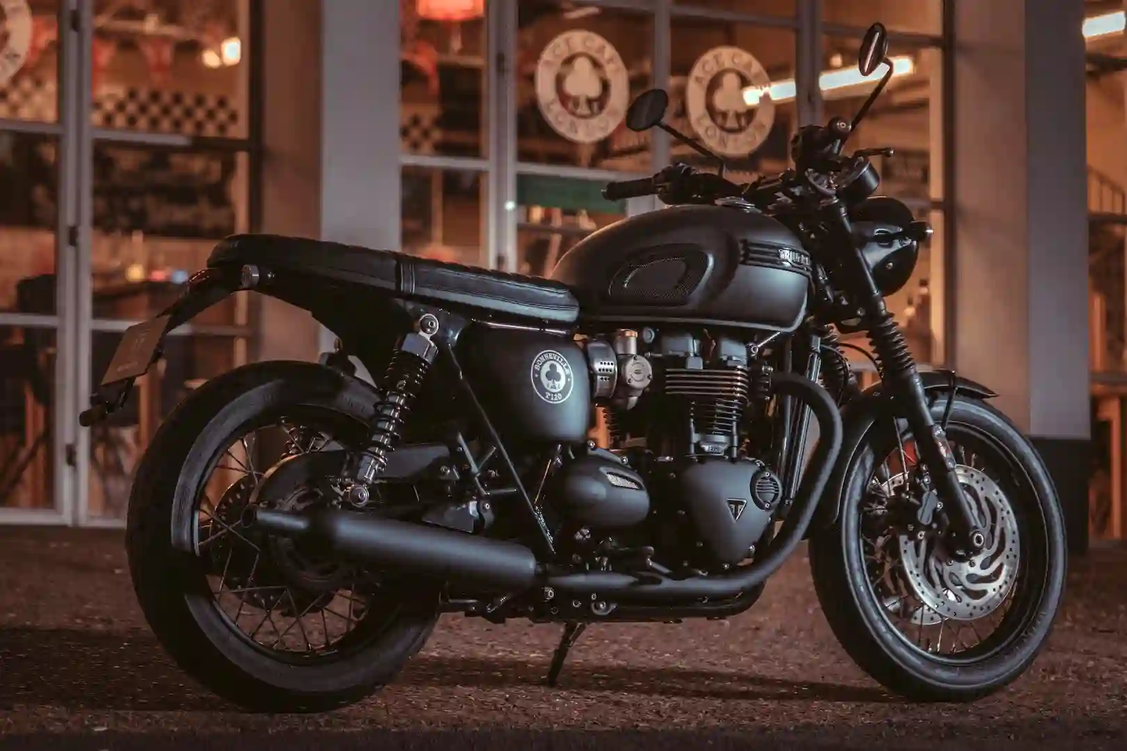 Triumph Bonneville T120 Black 2019