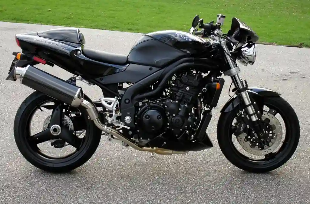 Triumph Speed Triple 2004