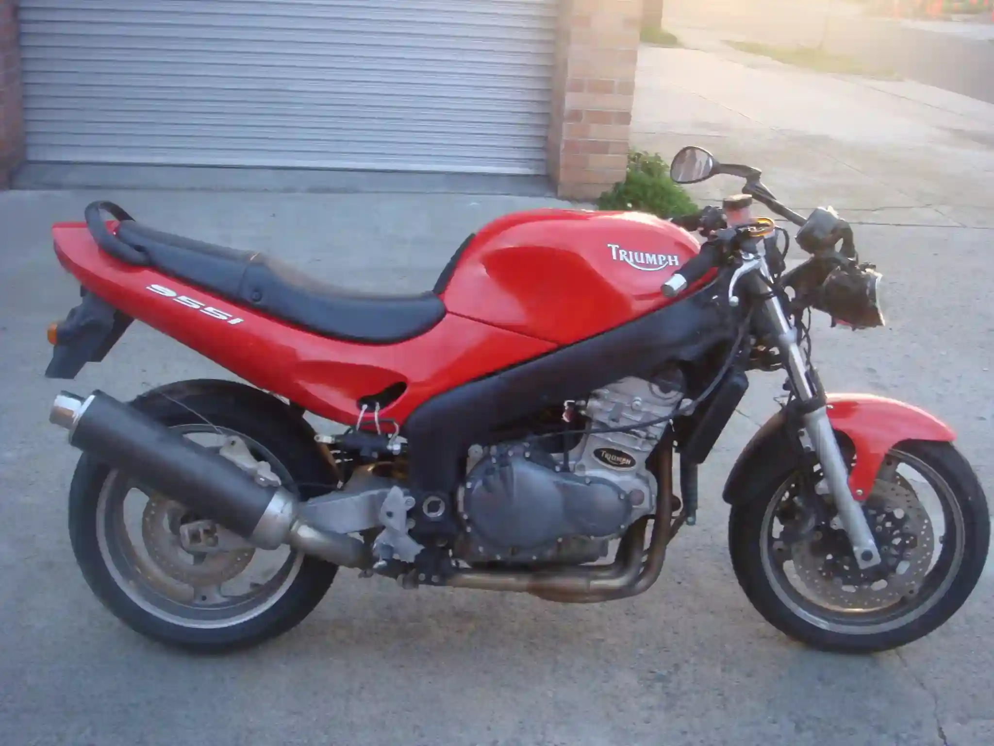 Triumph Sprint RS 2001