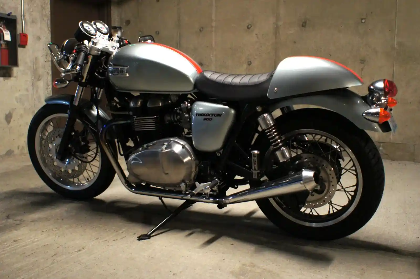 Triumph Thruxton 900 2004