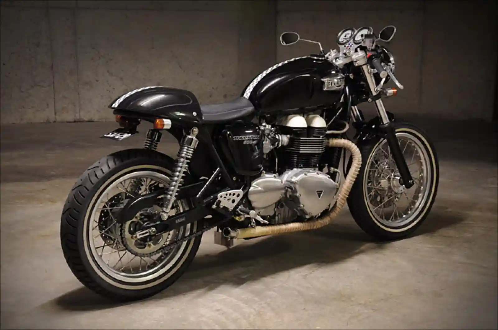 Triumph Thruxton 900 2006