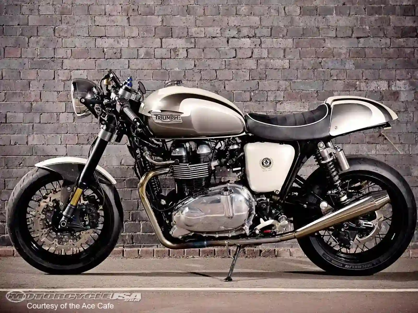 Triumph Thruxton SE 2011