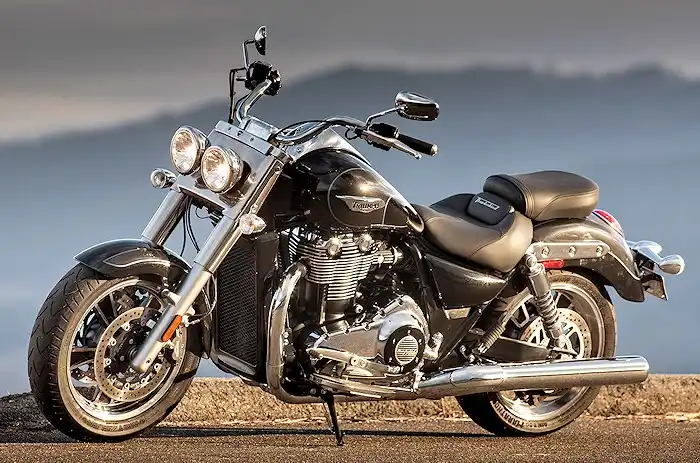Triumph Thunderbird Commander 2016