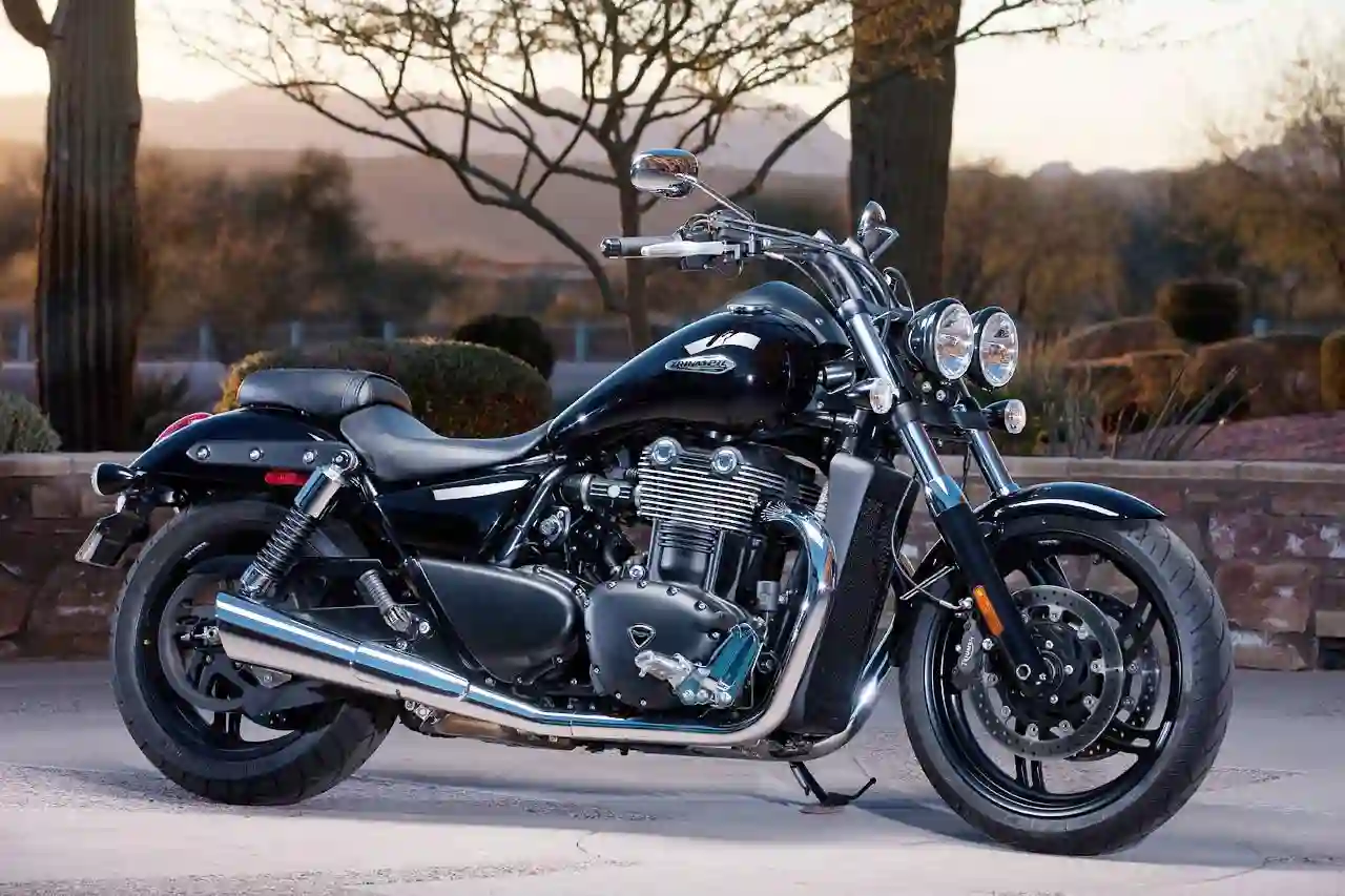 Triumph Thunderbird Storm 2011