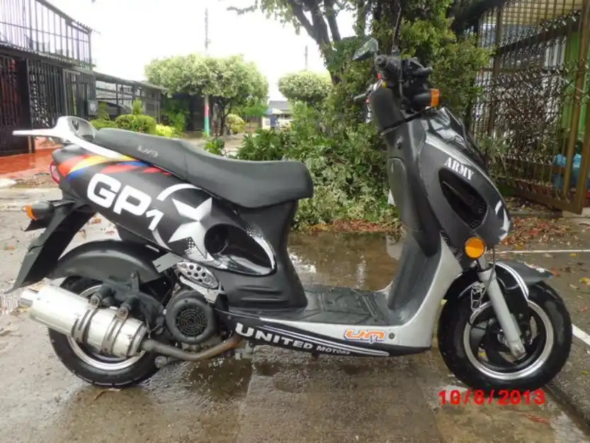 UM GP1 R 125 2010