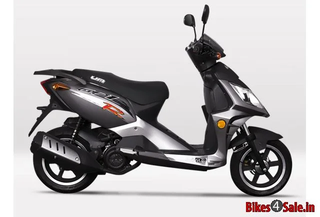 UM GP1 R 150 2010