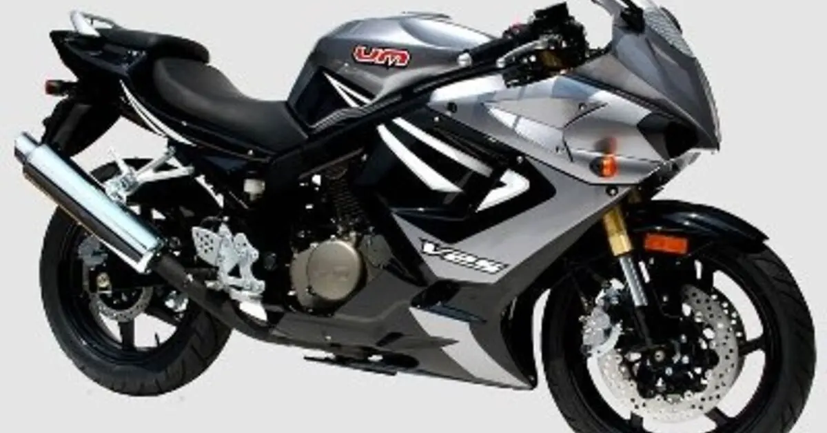 UM V2S 250R 2008