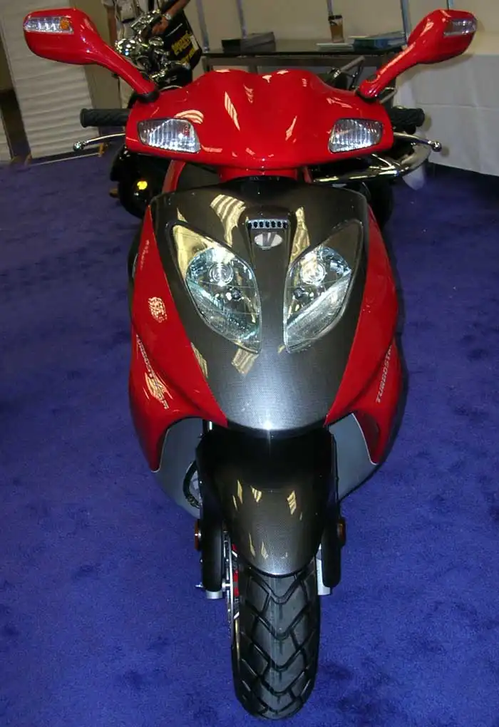 Vento Phantom R4i 2007